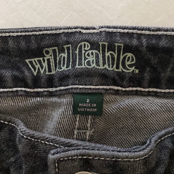 size 2 aesthetic off black jeans brand: wild fable - Picture 4 of 4